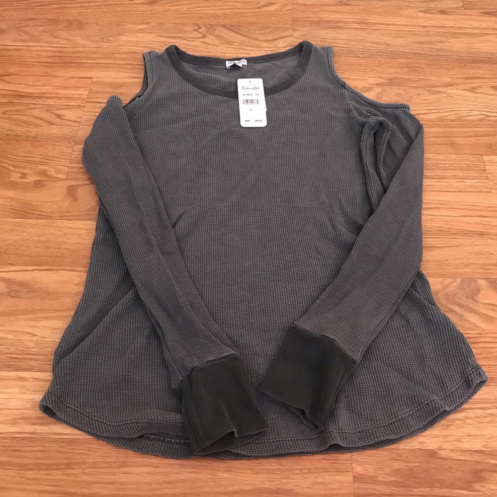 Splendid cold shoulder thermal
